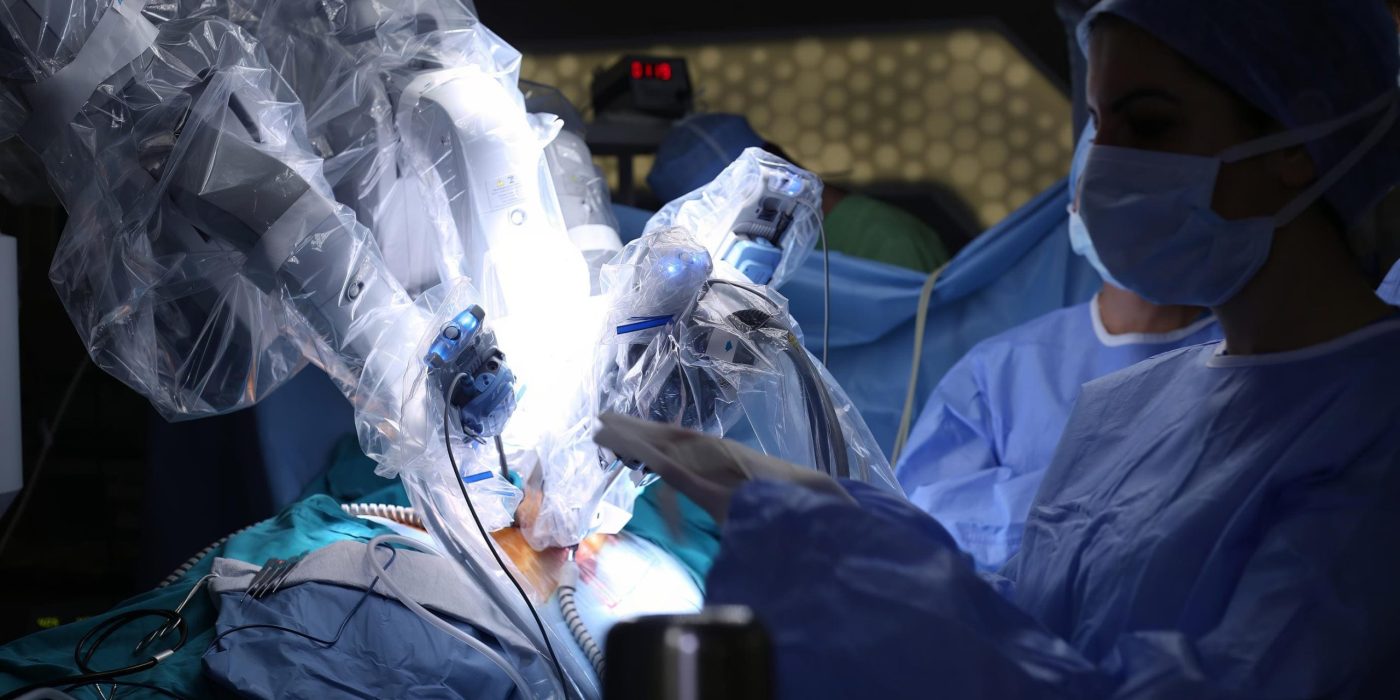 robotic-surgery-medical-operat